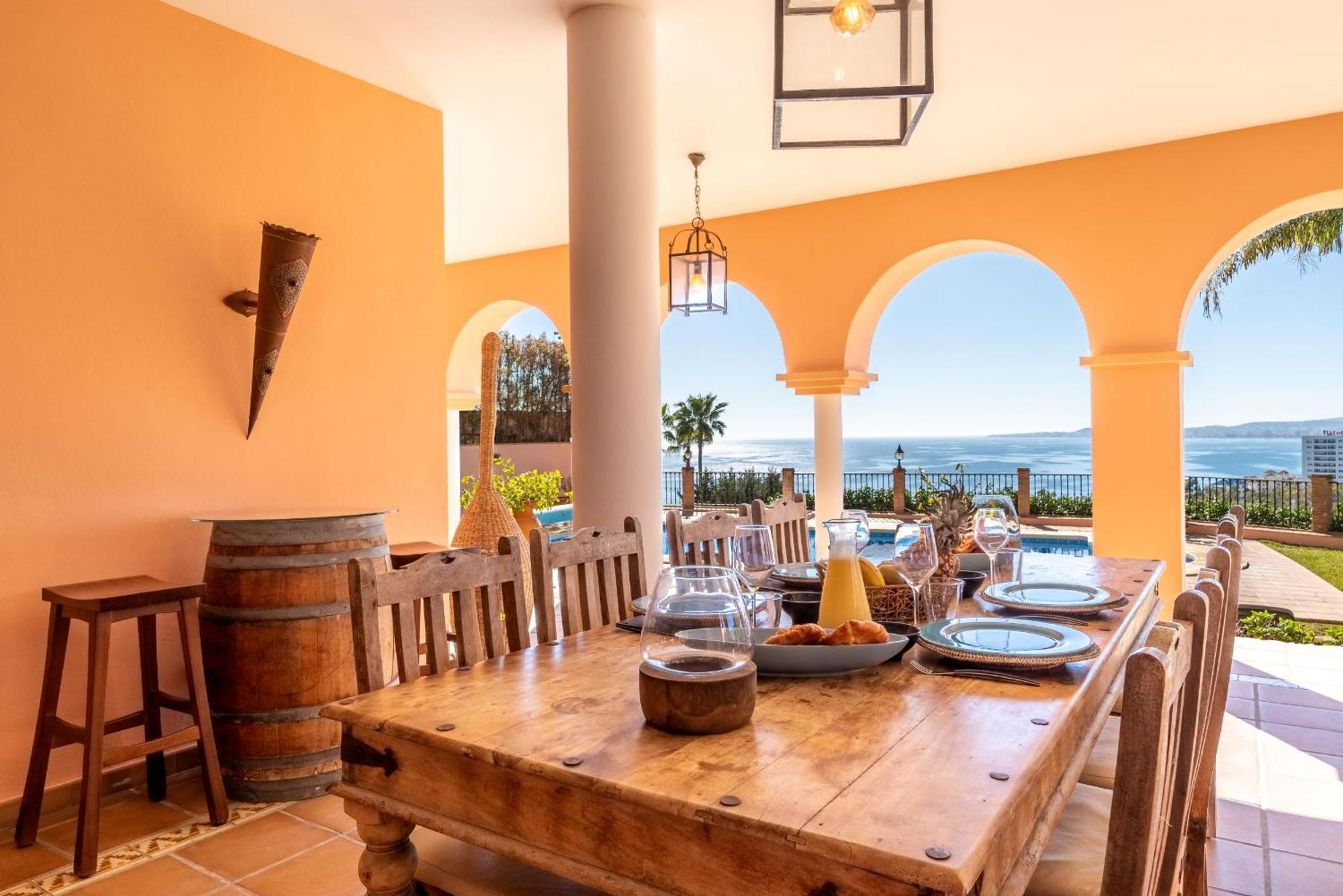 Beachside Villa With Panoramic Sea Views ベナルマデナ エクステリア 写真