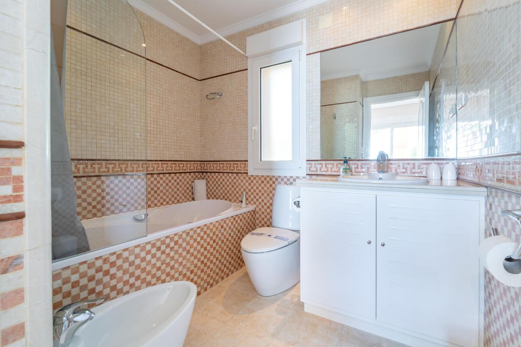 Beachside Villa With Panoramic Sea Views ベナルマデナ エクステリア 写真